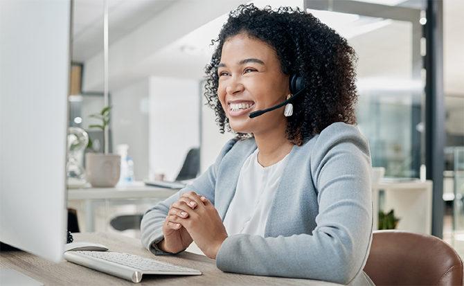 IFS_Data Solutions_Webpage Images_11_Customer Support